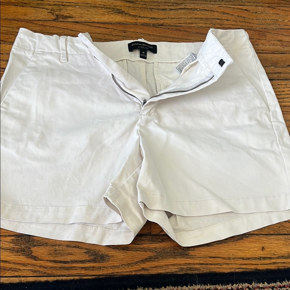 Banana Republic factory shorts size 10.